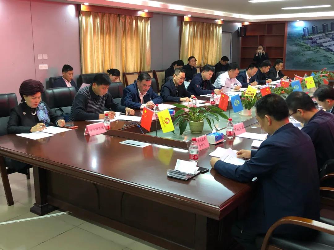 【物流園動(dòng)態(tài)】河源市副市長(cháng)賴(lài)小衛率市、縣有關(guān)部門(mén)在綠然燈塔農產(chǎn)品物流園項目現場(chǎng)辦公，解決物流園招商政策支持問(wèn)題